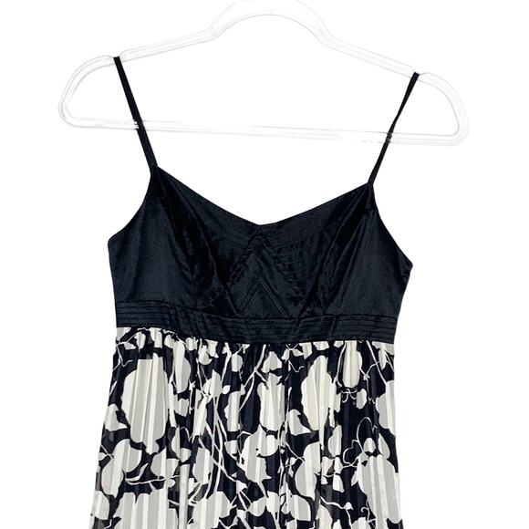 BCBGMAXAZRIA NWT Sleeveless Floral Silk Dress Spaghetti Strap Black Combo Size 0 - Picture 7 of 10